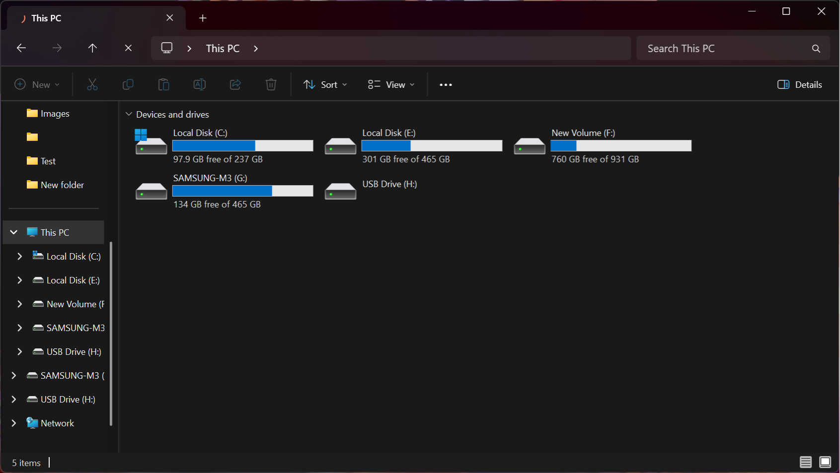 Windows File Explorer.